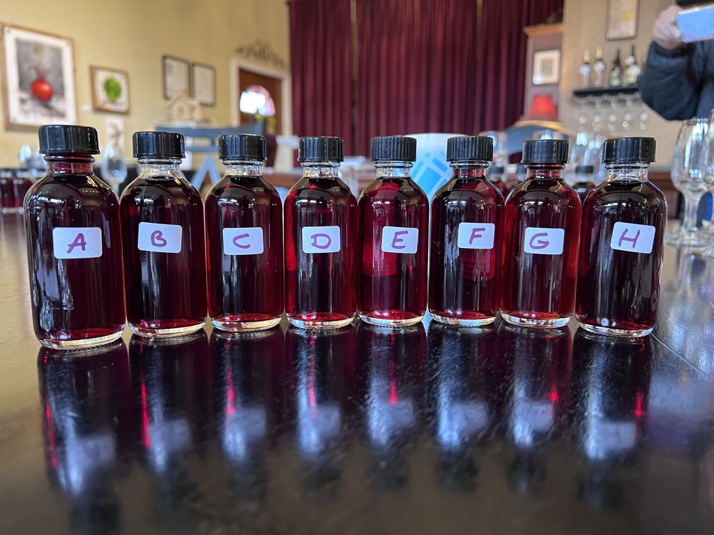 8 Blind bottles of 2014 Oregon Pinot Noir
