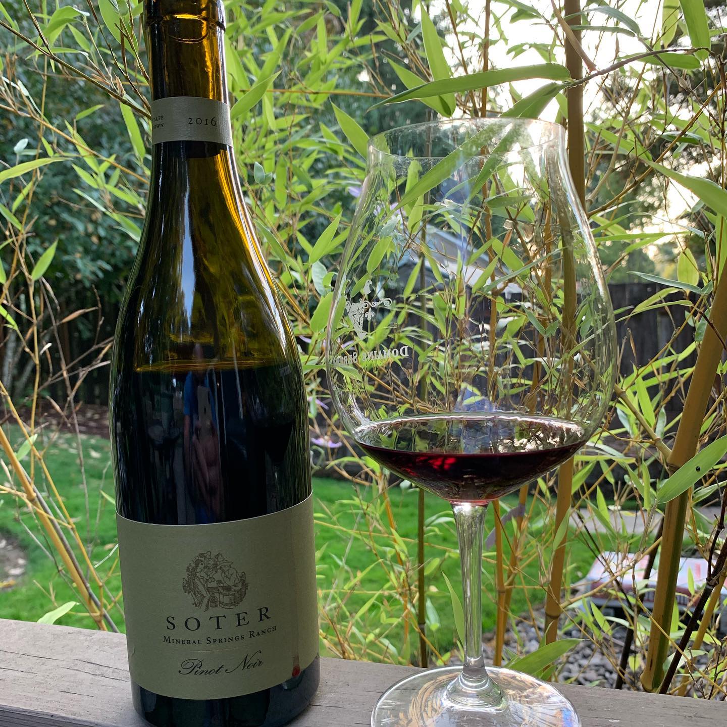 It's a great night to open a bottle of @soterwines π·