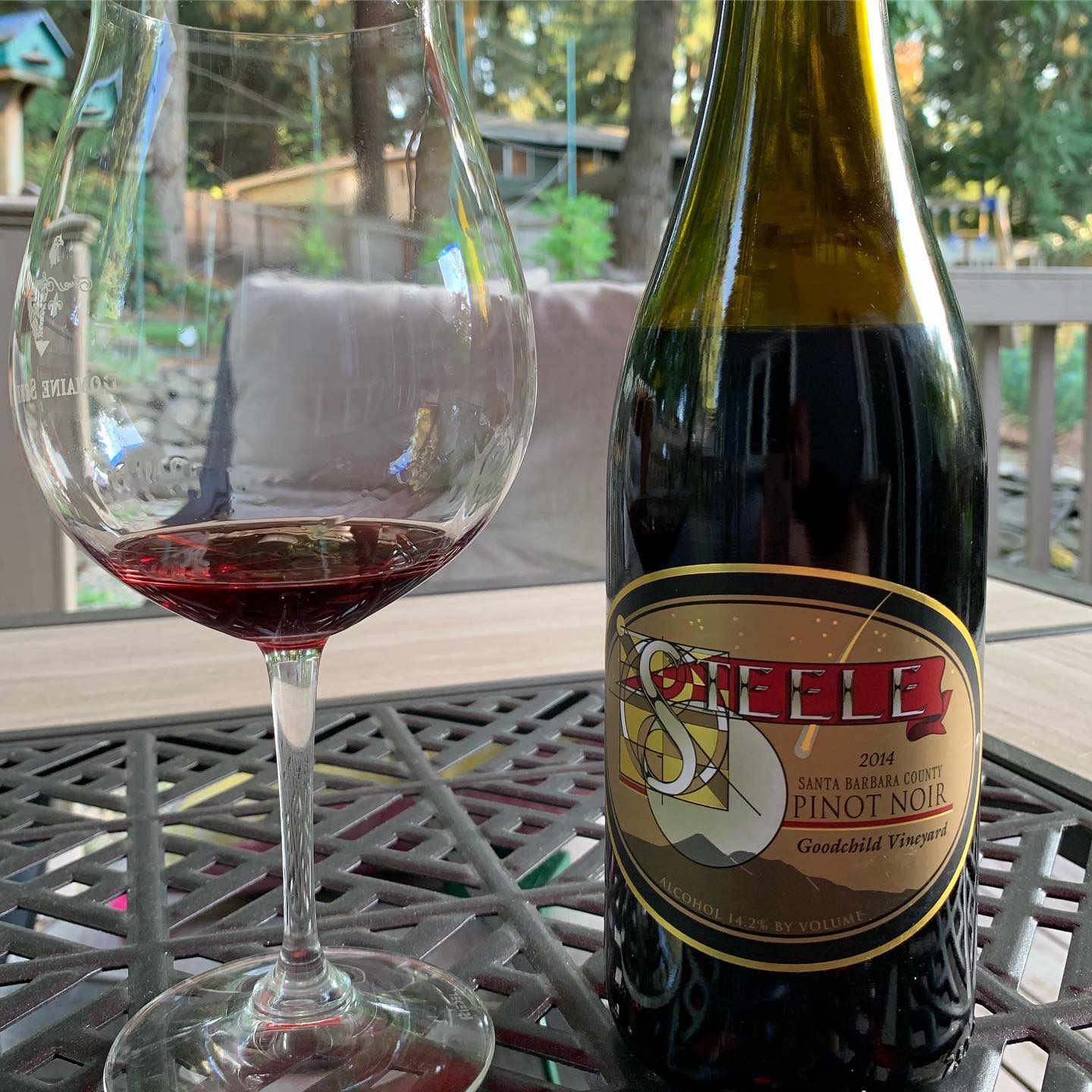Not all pinots are created equal and how dare I cheat on Oregon Pinots π³π³π³ π·