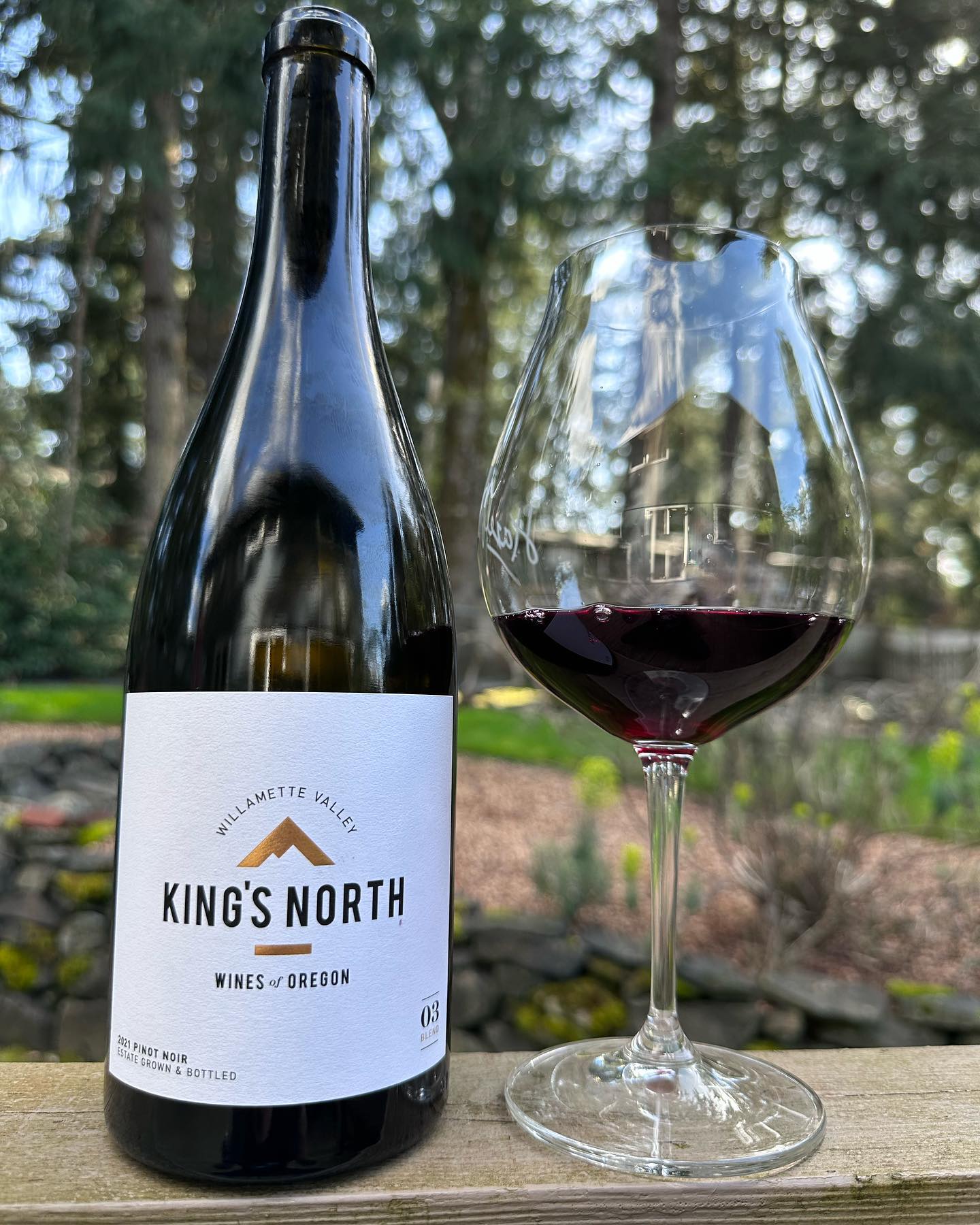 2021 Blend Pinot Noir Review