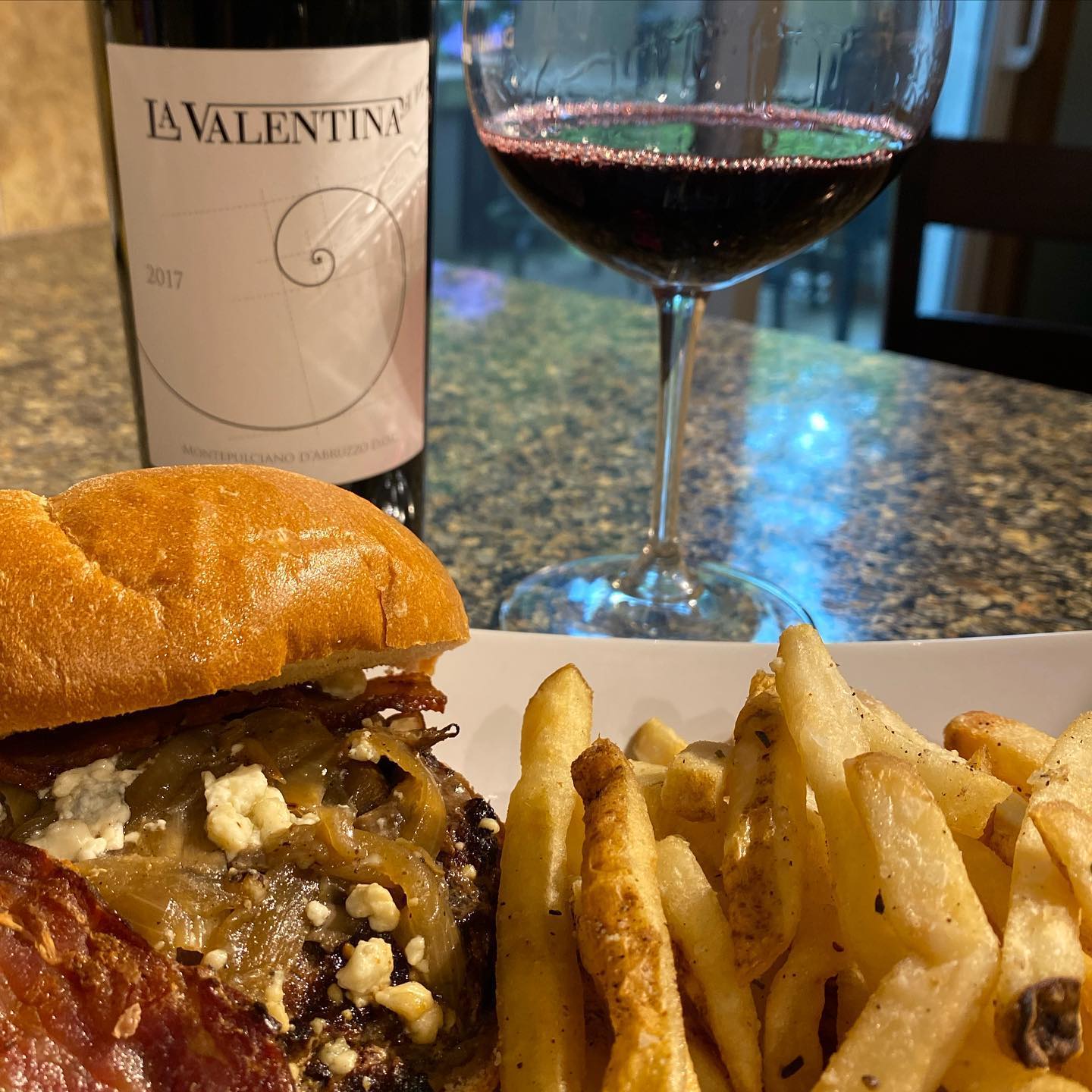 2017 La Valentina Italian Review