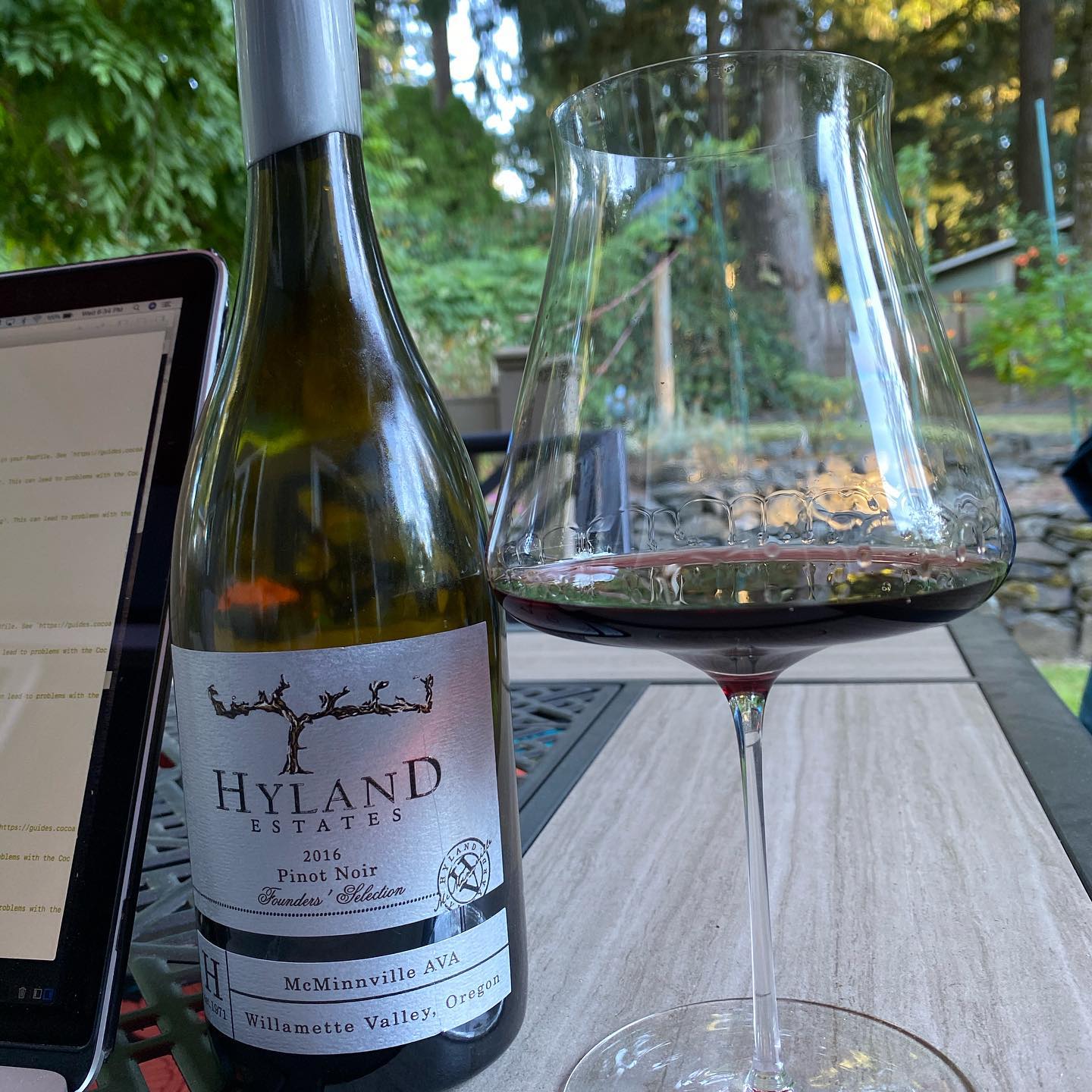 2016 Hyland Estates Founders Selection Good Review