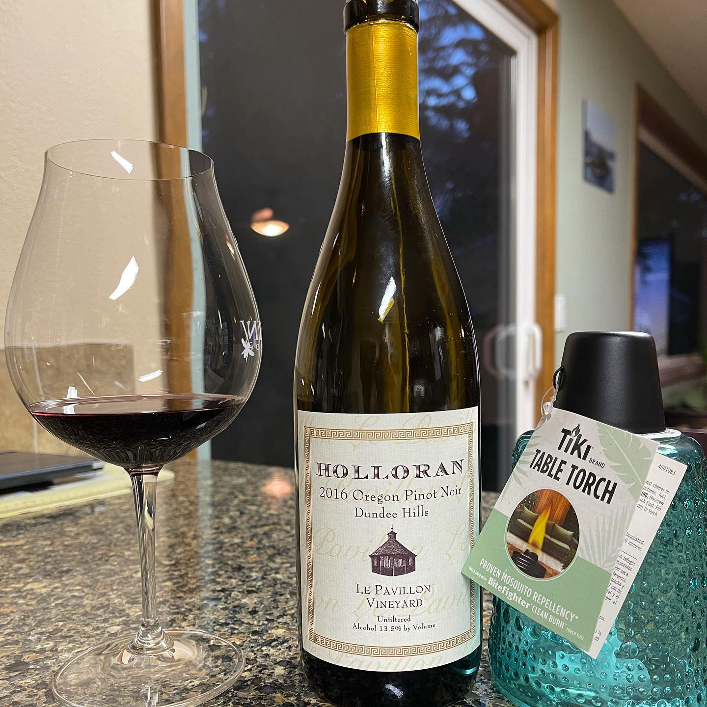 2016 Le Pavillon Pinot Review