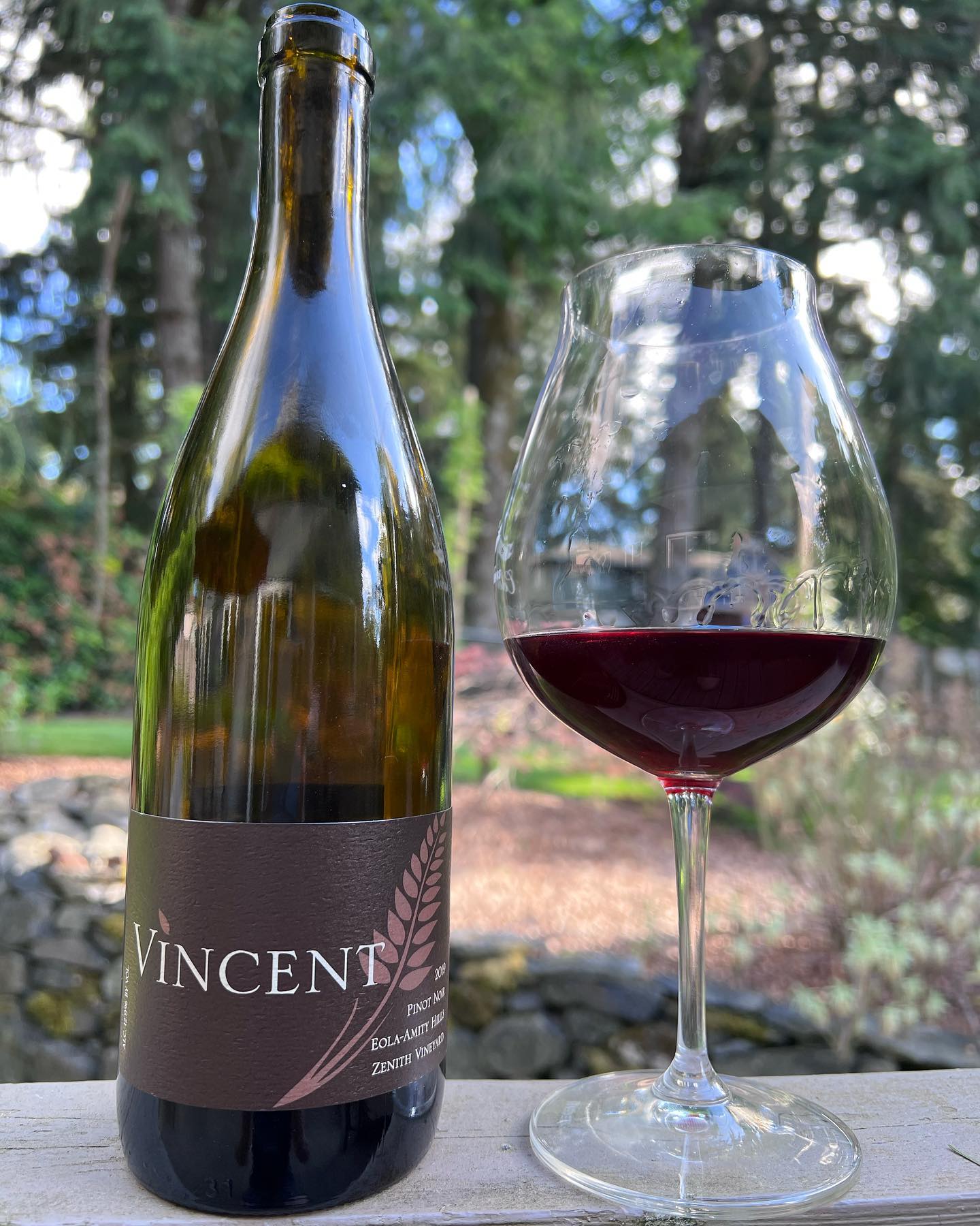 2019 Zenith Vineyard Pinot Noir Review